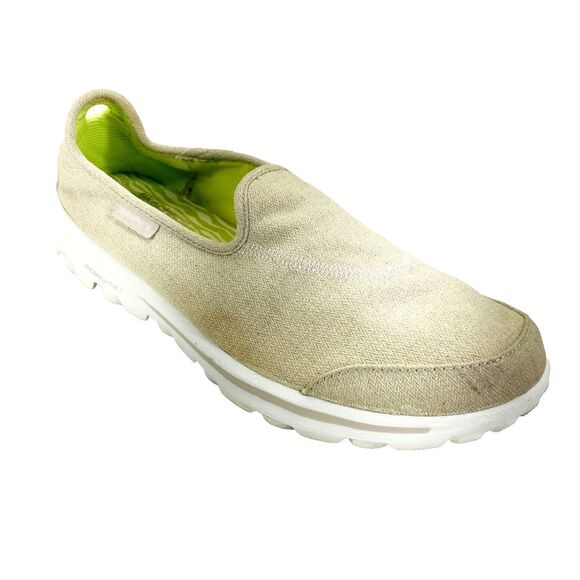 Skechers GO Walk Canvas Sneakers Tan Slip On Shoes 8.5 Women Foam Beach Festival - Picture 2 of 14
